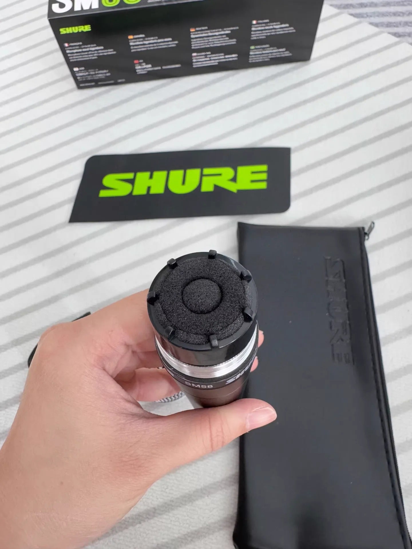 Shure SM58LC Professional Dynamic Microphone